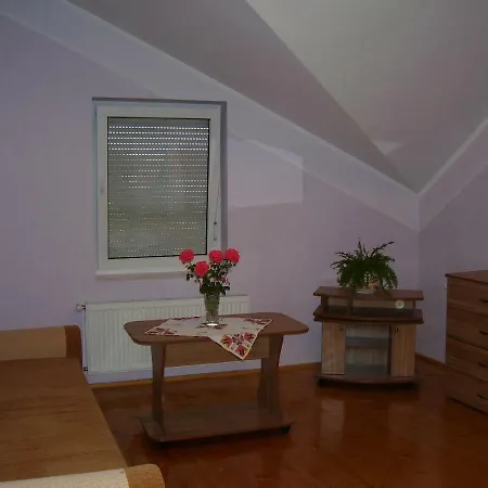 злоторія فيلة