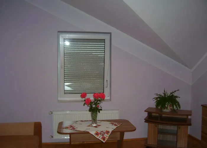злоторія Villa *